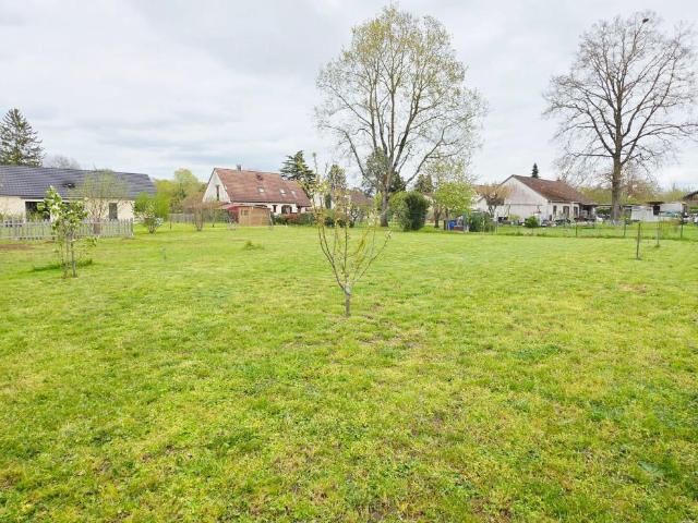 MARMAGNE TERRAIN CONSTRUCTIBLE 850M²