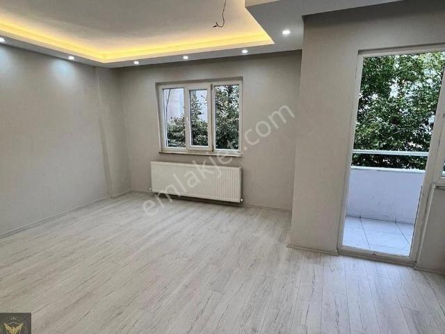 Marmara Park Arkasında 2+1 Acil Satılık Daire