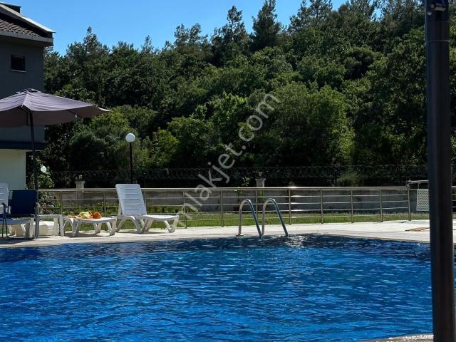 Marmara'dan Saros Yayla Sahili Satılık Tripleks Villa