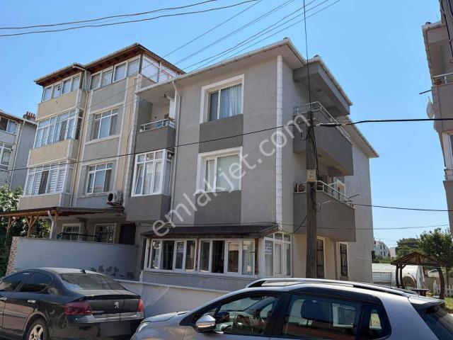 Marmaraereğlisinde Denize 1dk 2+1 80m2 Krediye Uygun Daire