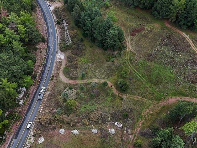 MARMARİS TURUNÇ ANAYOLU ÜZERİNDE ANAYOLA 100 METRE CEPHELİ TARLA