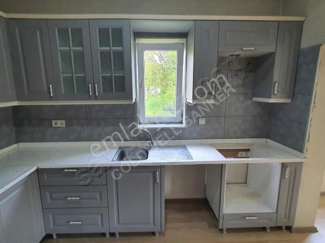 Marmaris Çamlı'da Yıllık Kiralık Giriş Katı Geniş 1+1 Daire
