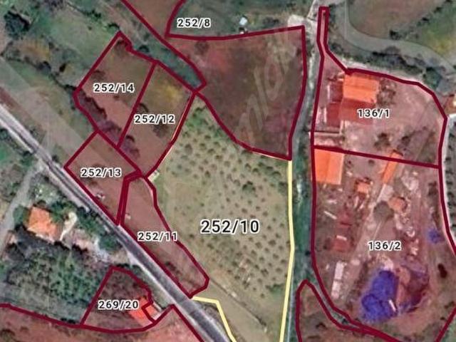 Marmaris Bayır Köyde Fırsat Niteliğinde Çiftlik arazisi