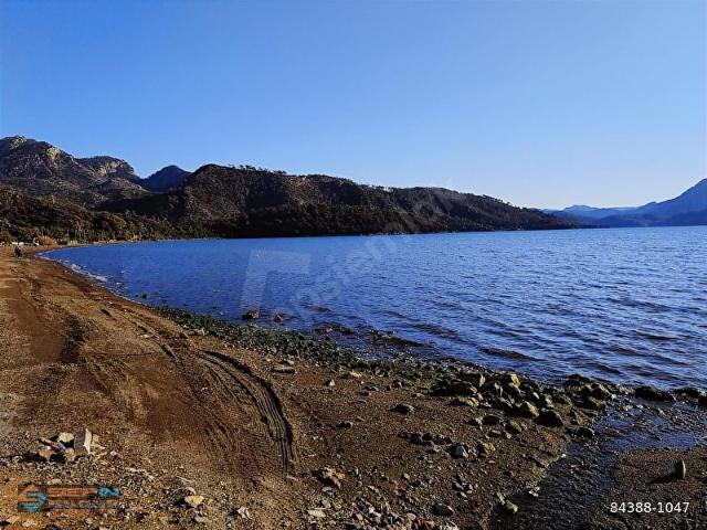 Marmaris Hisarönü Denize 70 metre Satılık Tarla