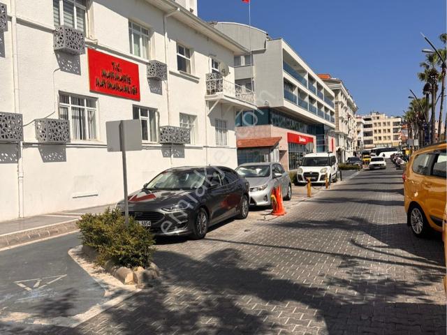 Marmaris Merkez’de Satılık Emsalsiz Deniz’e 50m Dükkan fiyat Bayrama Kadar