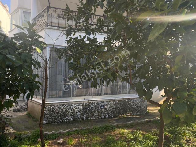 Marmaris Siteler'de Denize Yakın, Bahçeli, Eşyalı 2+1 Daire