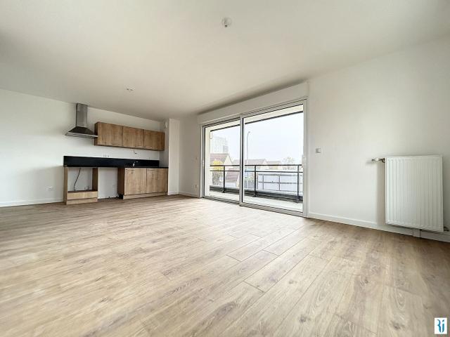 Maromme Location appartement 3 pièces 61m2 800 € CC Réf: 1610 Leloup Immobilier