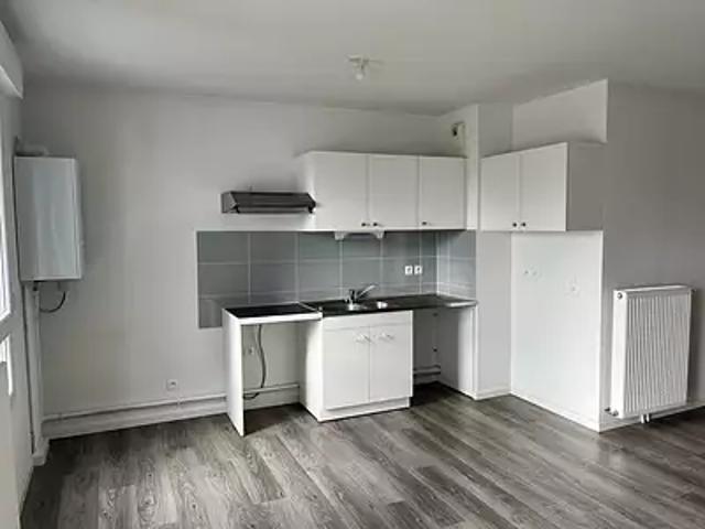 Maromme 76150 Location appartement 3 pièces t3 au dernier étage parking