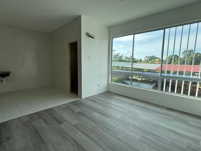 Marq Suites Townhouse Batu Kawa for Sale