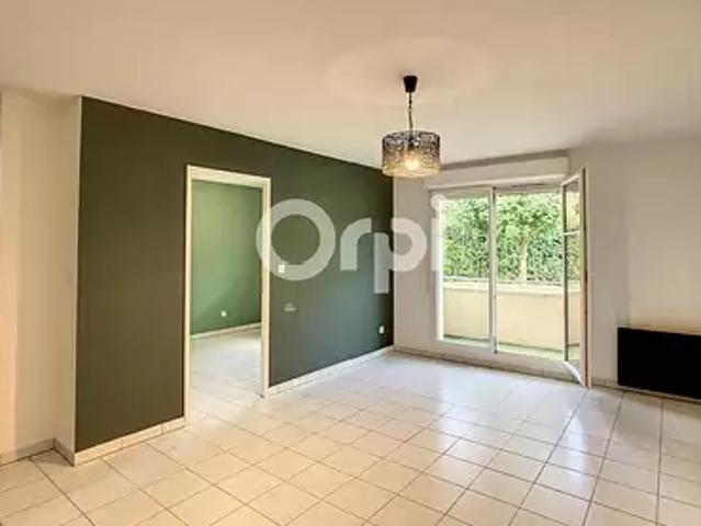 Marsac sur l'Isle 24430 Location appartement 2 pièces t2 terrasse