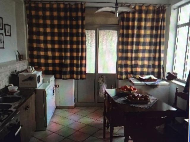 MARSALA CASA SEMIND. DI MQ.125 CIRCA AL 1 P.