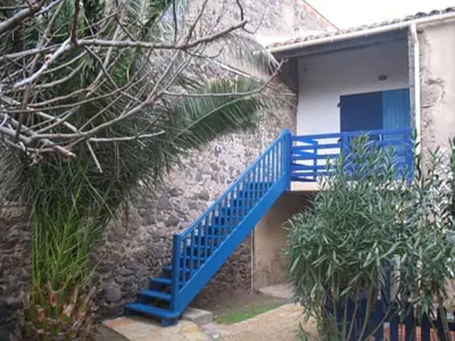Marseillan 34340 Location appartement 1 pièce t1 terrasse