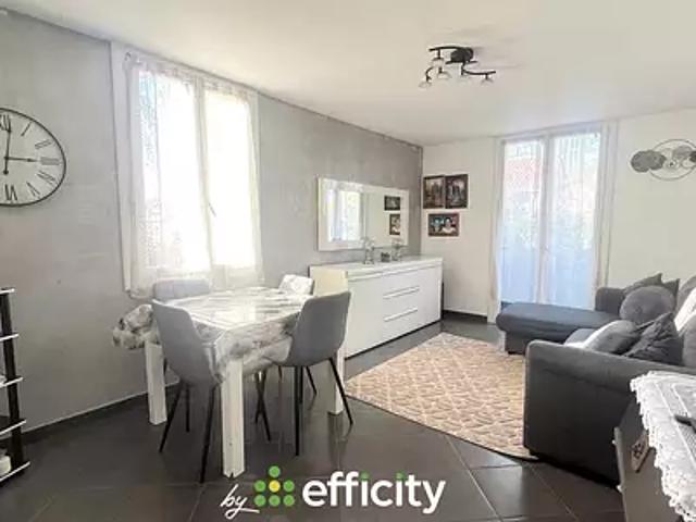 Marseille 10ème 13010 Achat / Vente appartement 3 pièces t3 cave
