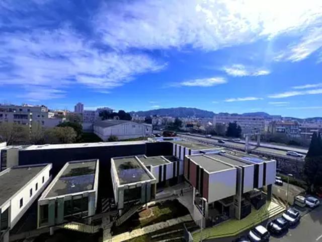 Marseille 10ème 13010 Achat / Vente appartement 3 pièces t3 au dernier étage cave