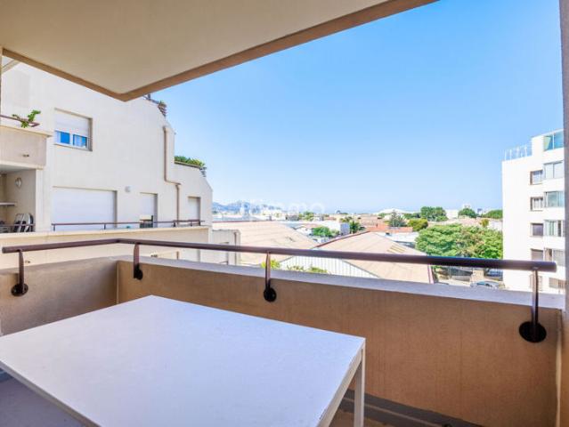 Marseille 10ème / Appartement / Terrasse