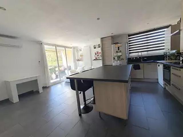 Marseille 11ème 13011 Achat / Vente appartement 4 pièces t4