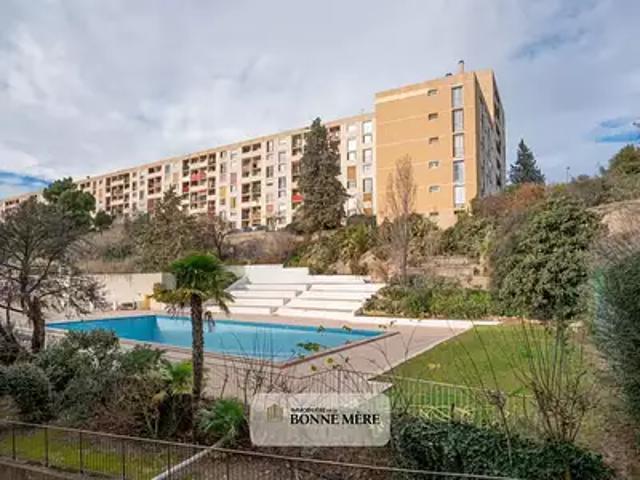 Marseille 11ème 13011 Achat / Vente appartement 4 pièces t4