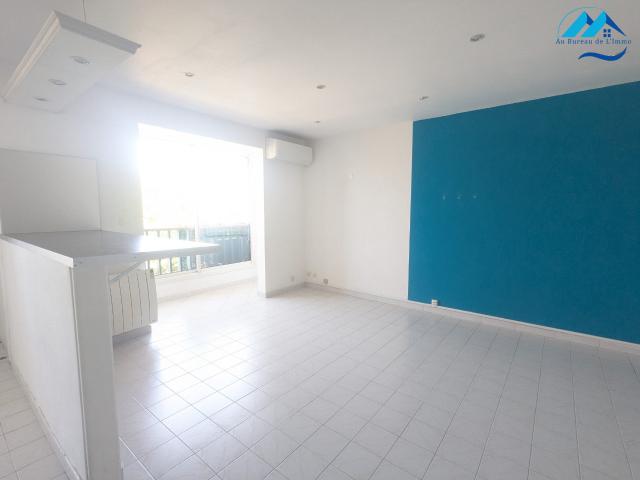 Marseille 12 Location Appartement 13