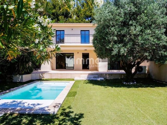 Marseille 12eme/ Maison/ Piscine