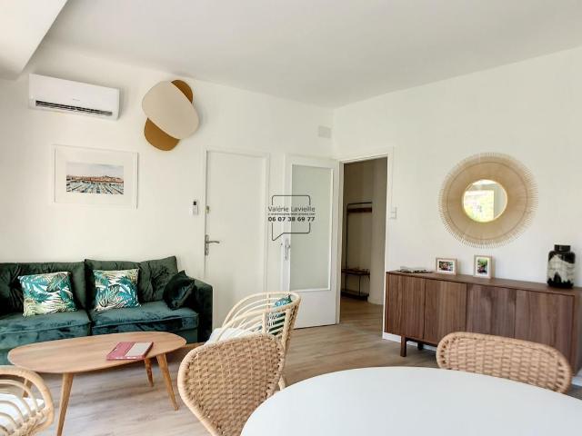 MARSEILLE 13001 Building Canebière Exclusivité Appartement T4 meublé + grand balcon avec vue