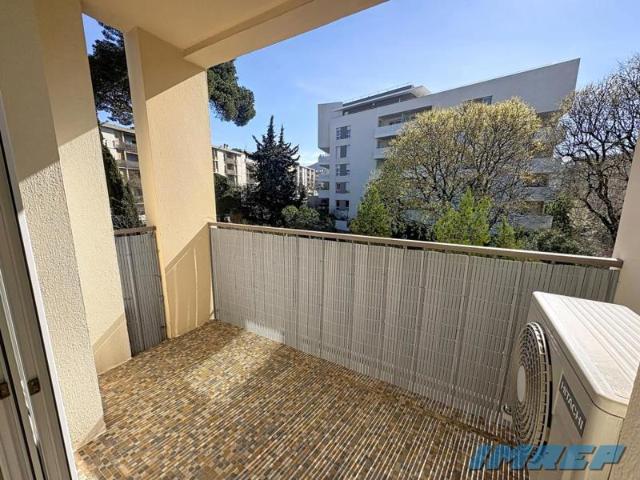 MARSEILLE 13010ST TRONC T3 de 71,48 m² BALCONS CAVE