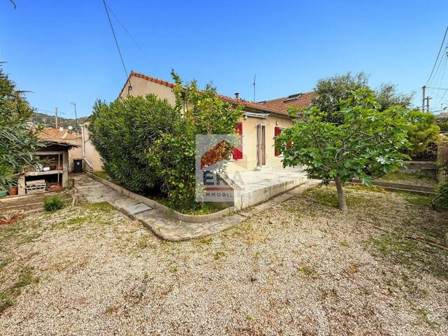 Marseille 13016 maison T3 de 61.17m2 à rénover sur parcelle d