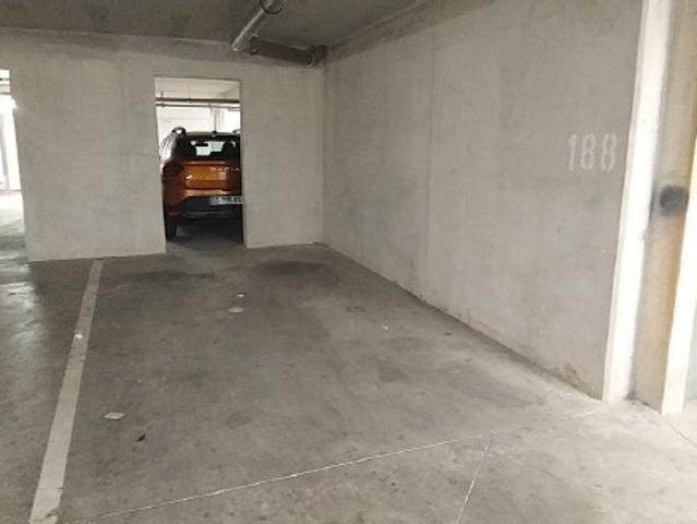Marseille 13 Location Parking / Garage 13