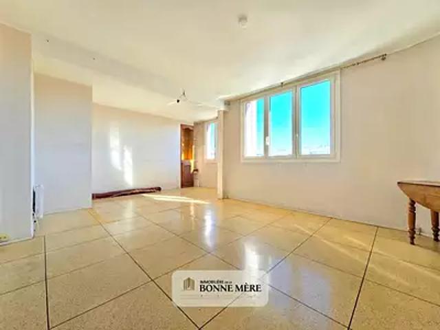 Marseille 14ème 13014 Achat / Vente appartement 4 pièces t4 parking