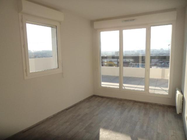 Marseille 15 Location Appartement 13