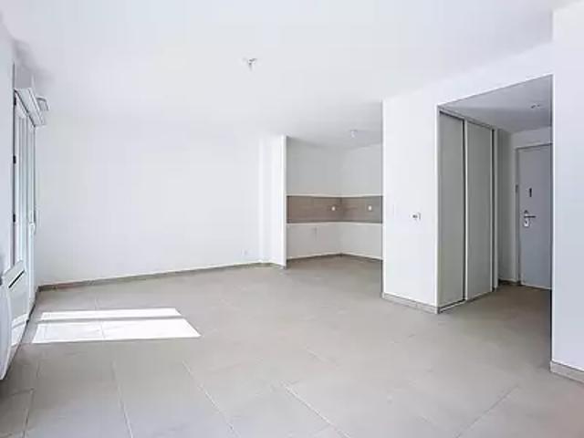 Marseille 15ème 13015 Location appartement 3 pièces t3 parking
