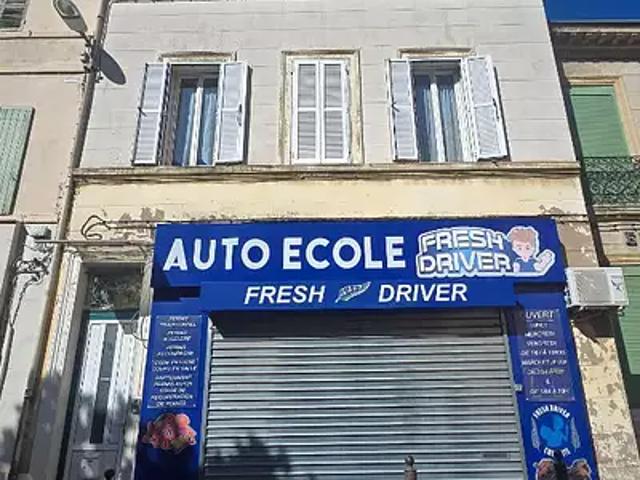 Marseille 16ème 13016 Achat / Vente immeuble au dernier étage
