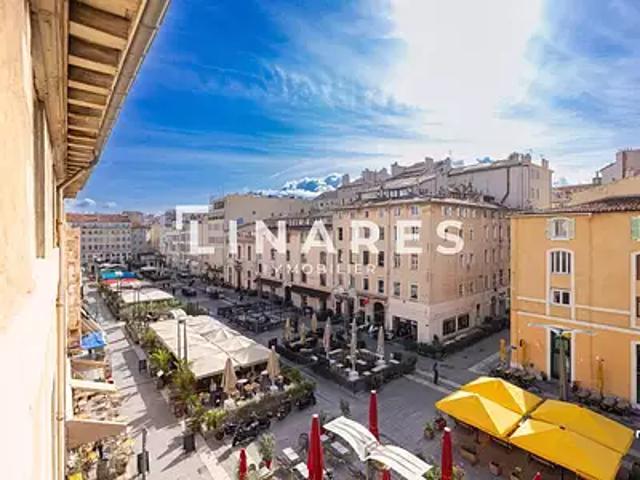 Marseille 1er 13001 Achat / Vente appartement 2 pièces t2 au dernier étage