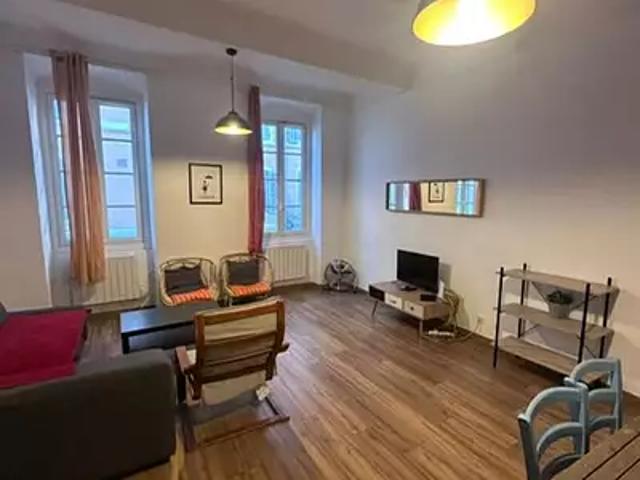 Marseille 1er 13001 Location appartement 3 pièces t3