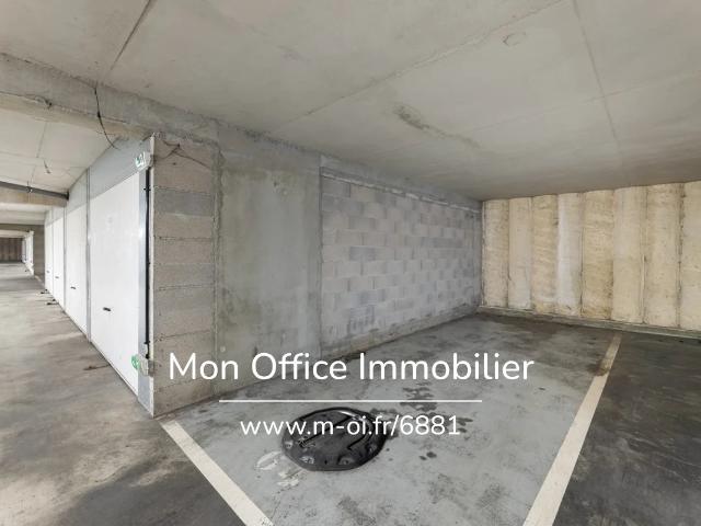 Marseille 2 Vente Parking / Garage 13