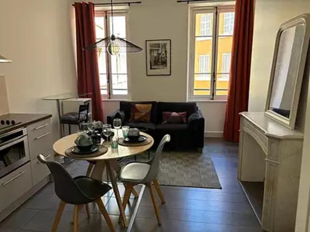 Marseille 2ème 13002 Achat / Vente appartement 2 pièces t2
