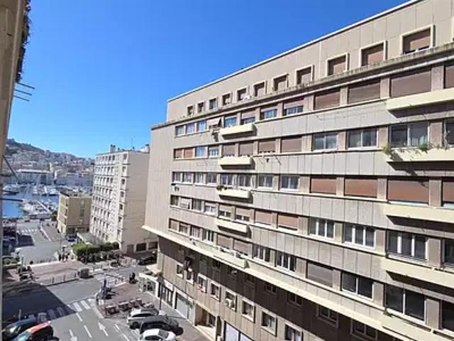 Marseille 2ème 13002 Achat / Vente appartement 2 pièces t2