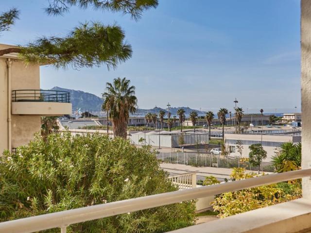 MARSEILLE 7e limite 8Ã¨me 65mÂ² Vue Mer 2 chambres