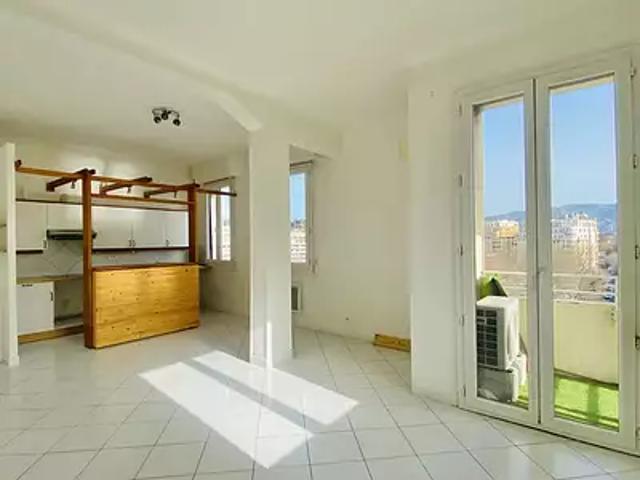 Marseille 4ème 13004 Achat / Vente appartement 3 pièces t3