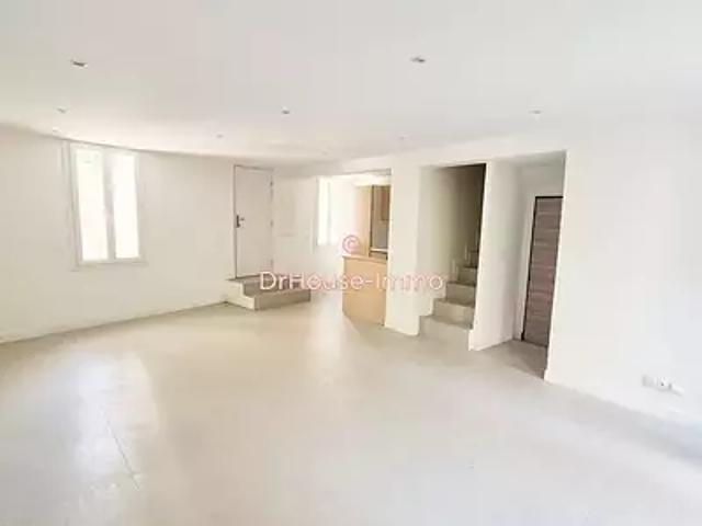 Marseille 4ème 13004 Achat / Vente maison 4 pièces t4 terrasse