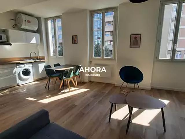 Marseille 5ème 13005 Location appartement 2 pièces t2