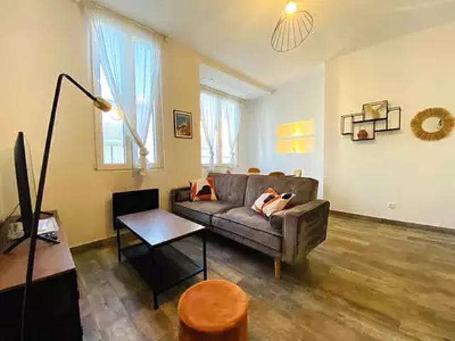Marseille 5ème 13005 Location appartement 2 pièces t2