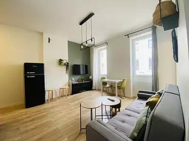 Marseille 6ème 13006 Location appartement 2 pièces t2