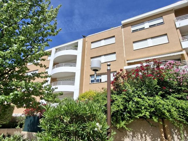 Marseille 8 Location Appartement 13