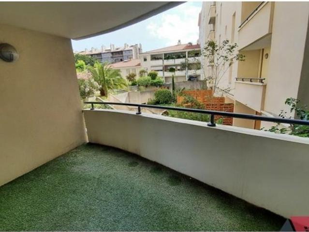 Marseille 8 Location Appartement 13