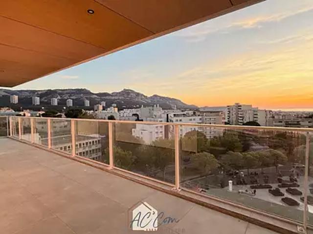 Marseille 8ème 13008 Achat / Vente appartement 4 pièces t4