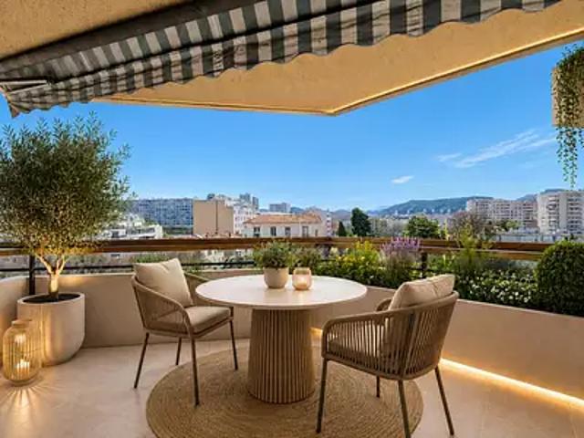 Marseille 8ème 13008 Achat / Vente appartement 3 pièces t3 terrasse cave