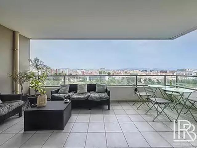 Marseille 8ème 13008 Location appartement 3 pièces t3