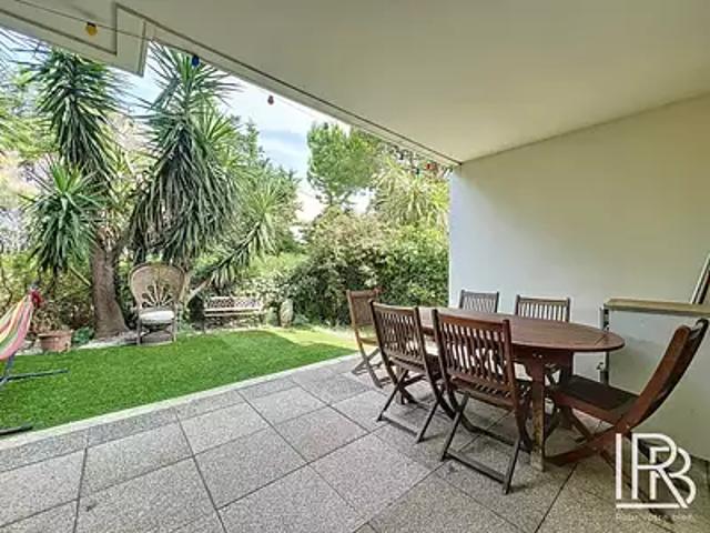 Marseille 8ème 13008 Location appartement 3 pièces t3
