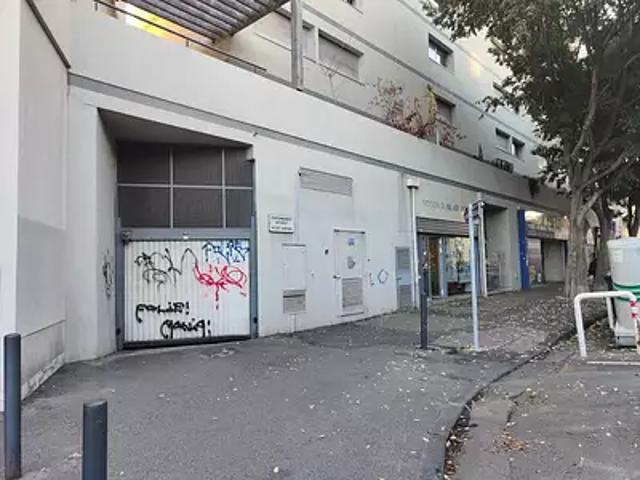 Marseille 8ème 13008 Location parking