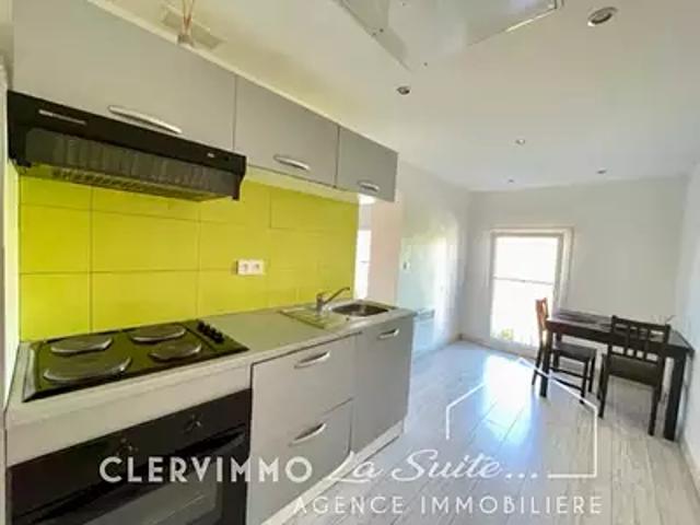 Marseille 9ème 13009 Achat / Vente appartement 1 pièce t1 au dernier étage